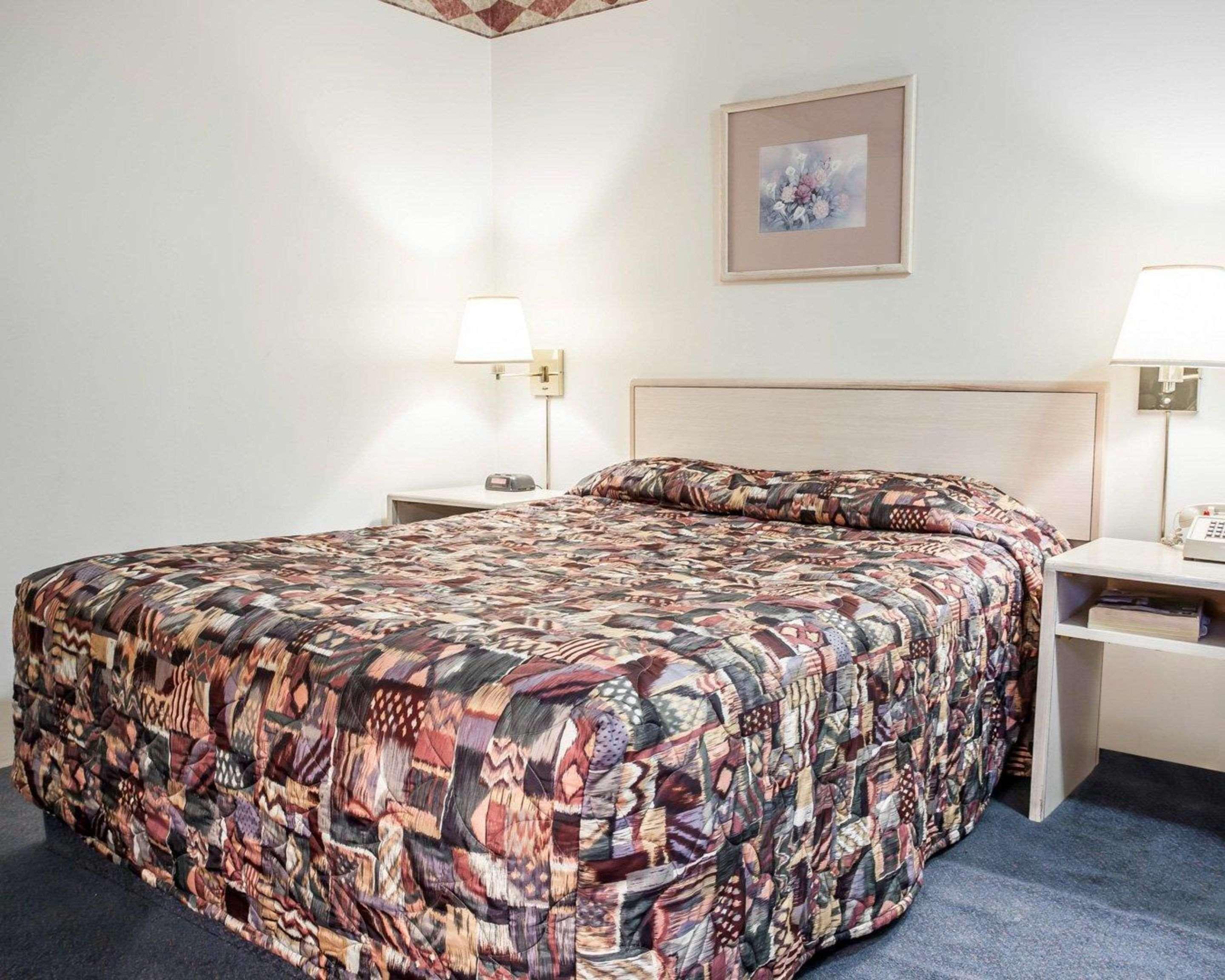 Rodeway Inn & Suites Spokane Luaran gambar