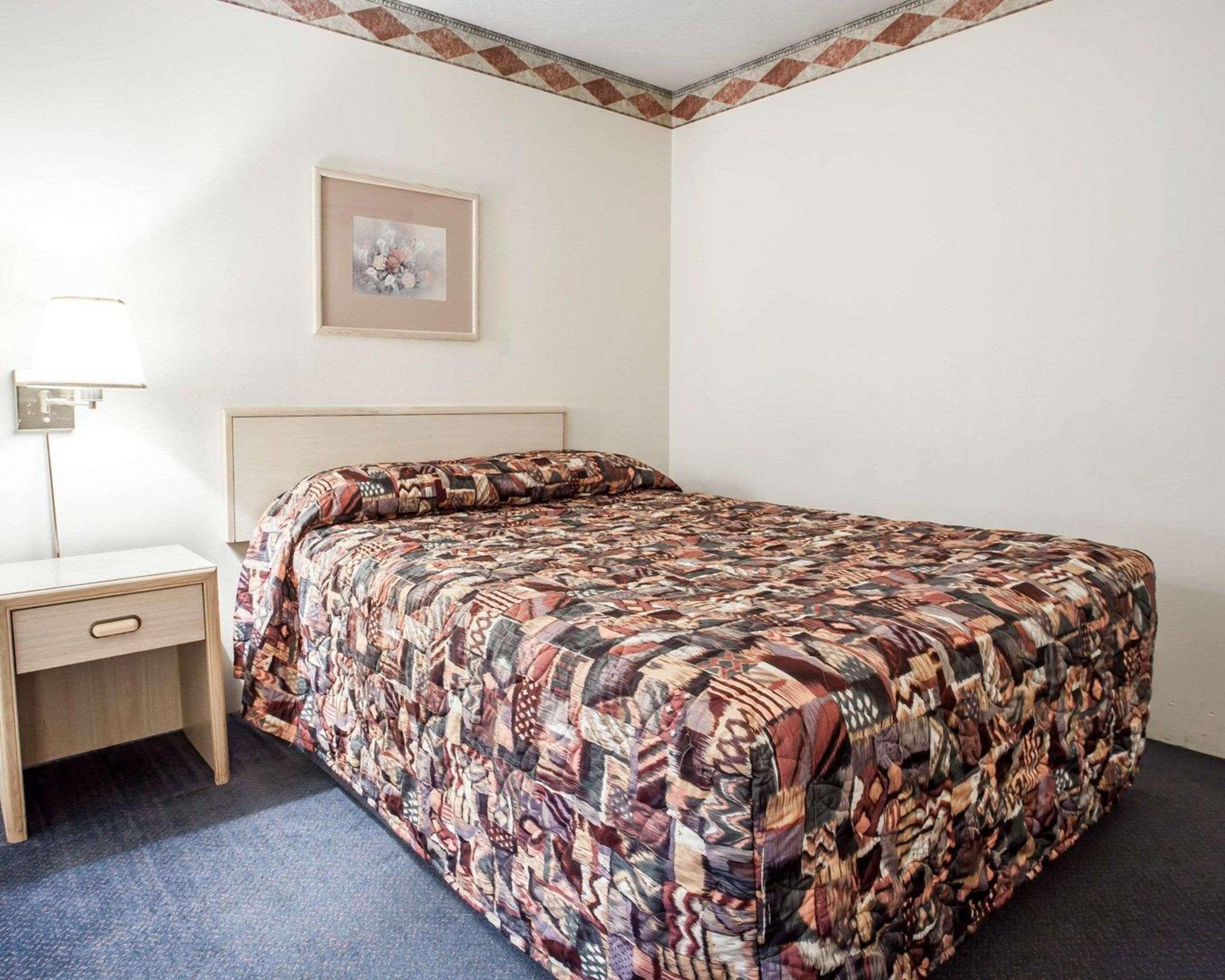 Rodeway Inn & Suites Spokane Luaran gambar